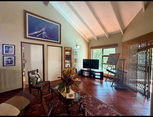 4 BEDROOM FREESTANDING FOR SALE IN MEER EN SEE